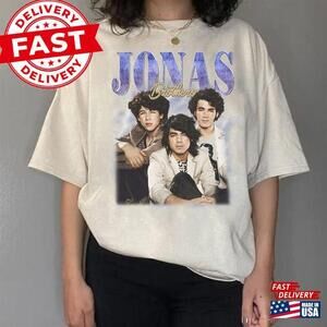 Jonas Brothers  Tee Concert  Retro Unisex Gift 90 T-Shirt